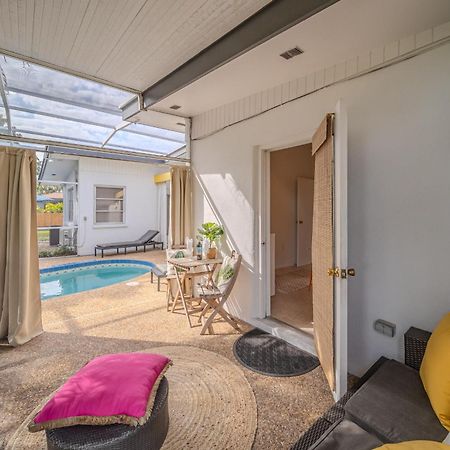Fantastic Island House 1 Mile To The Beach With Heated Pool Sarasota Eksteriør bilde