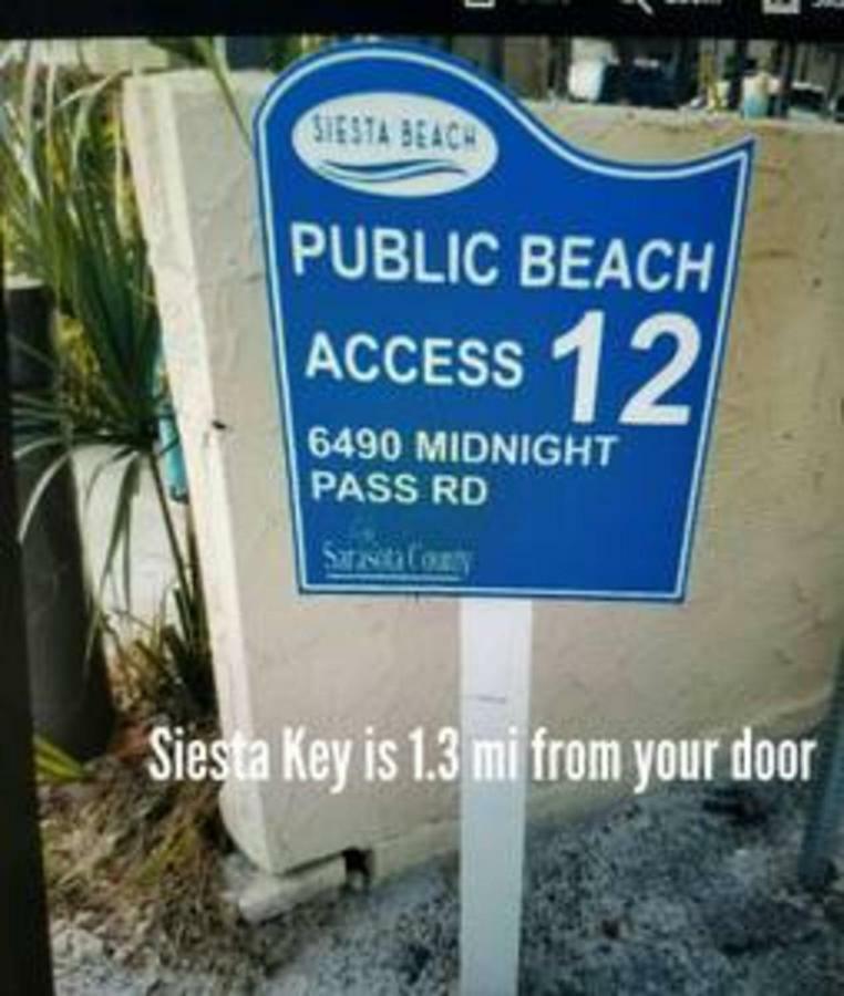 Fantastic Island House 1 Mile To The Beach With Heated Pool Sarasota Eksteriør bilde